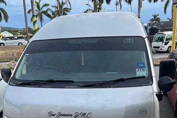 Airport Pickup and Drop off to any Hotel, Airbnb in Montego Bay
