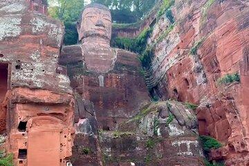 Leshan Giant Buddha Day Tour by Boat 12 People or Less