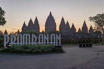 Borobudur Top Climb and Prambanan with Guide