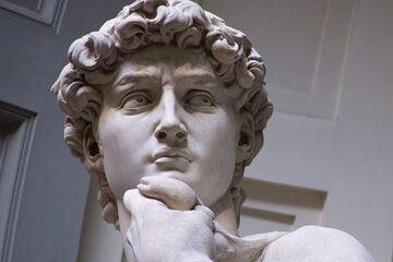 Florence Accademia Gallery Entry with Host and Interactive App
