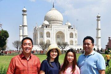 Premium Same Day Agra Tour from Delhi by Car with 5 Star Lunch