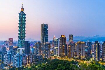 Full Day Taipei Private Tour Culture, Markets & Scenic Highlights