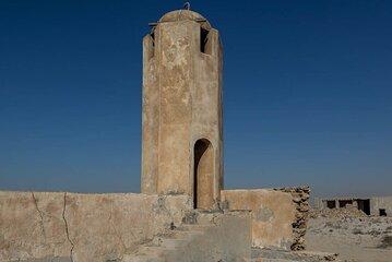 Historical Tour of Northern Qatar + Experiencing Local Cuisine