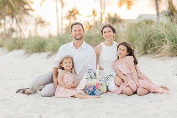 Experience Private Family photoshoot on Newport Beach