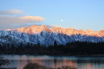 Tekapo to Queenstown via Mt Cook Small Group Tour One Way