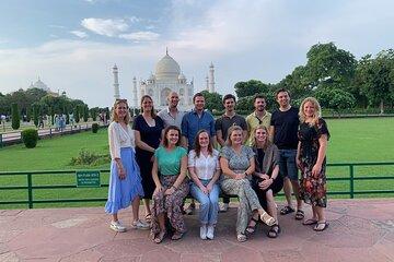 Guided Tour for Taj Mahal and Agra Fort