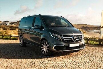 Private Transfer from Porto to Lisbon including two city stops