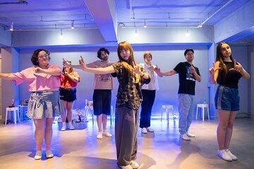 K-pop Dance Class in Seoul for Beginners and Fans