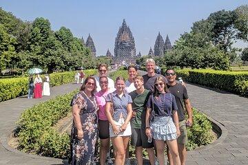 Private Day Trip to Borobudur and Prambanan Temples