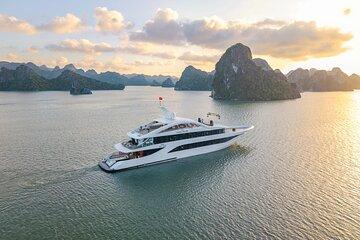 Ha Long Bay Full Day Luxury Cruise on Leona 5 Star with Jacuzzi