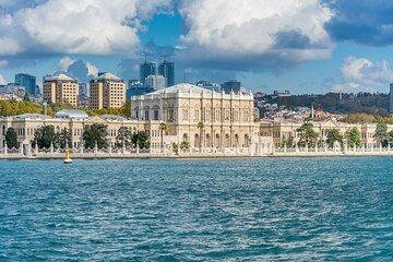 Dolmabahce Palace and Harem Skip-the-Line Ticket with Audio Guide