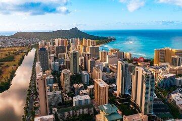 Honolulu Self Guided Bar Crawl and Sightseeing