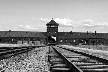 Auschwitz Birkenau Self Guided Tour from Krakow with Hotel pickup