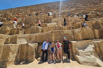 Private Tour Grand Egyptian Museum and Pyramids with Egyptologist