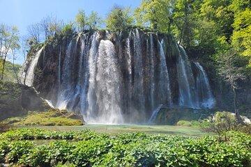 Split to Zagreb Transfer with Plitvice Lakes National Park Visit