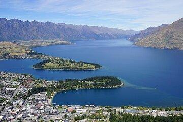 Queenstown Adventure Day Tour Arrowtown Shotover Jet and Wine