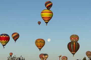 Eternal Experience Balloon flight over the Teotihuacan Pyramids