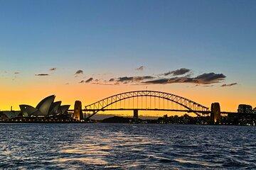 Sydney Harbour Discovery Dinner Cruise Scenic Sights and Buffet