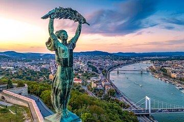 Budapest Gellért Hill and Citadella Private Guided Car Tour