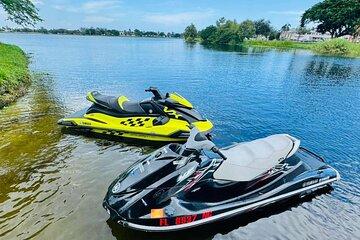 Experience Lake Osborne by Jet Ski by Stub Canal Route