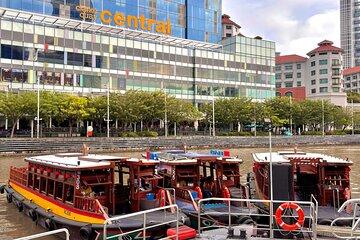 2 Pax Bundle Singapore River Cruise and Stunning Light Shows