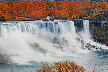 Niagara Falls Autumn Colors and Maple Tasting Tour