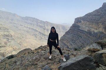 Oman Jebel Shams Private 4WD Tour Experience
