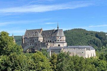 Luxembourg Vianden Castle Tour with Transfer + surprise stop