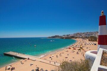 Hello Albufeira: Private 2-Hour City Walk with Local Guide