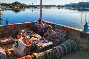 Overnight Tour to Abu Simbel from Aswan