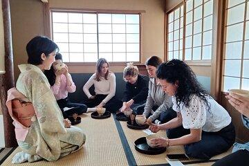 Tokyo Private Authentic Tea Ceremony Experience in Garden House