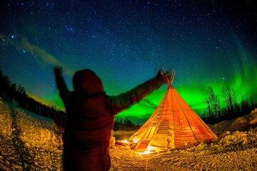 Northern Lights, Farm Life & Campfire Moments in Kviby