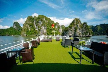3 Days 2 Nights Exploring Bai Tu Long Bay