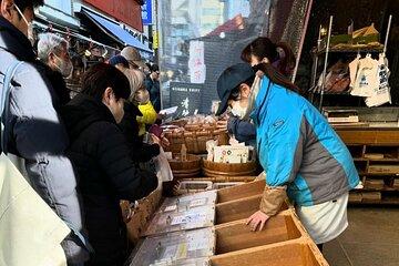 Tsukiji Food Tour Explore Markets and Temples in Tokyo