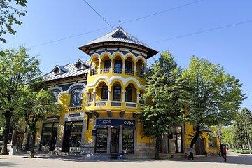 Tirana to Korcë & Voskopoje by Eden: Private Day Trip