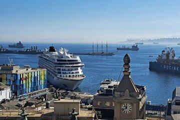 Private Pickup San Antonio Port Valparaiso and Vina Tour Airport