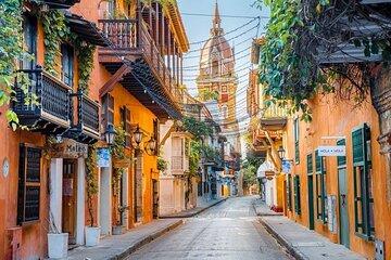 Walking Tour of Cartagena’s Historic Center with Guide