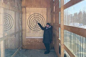 Experience the Thrill of Axe Throwing Activity