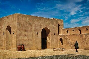 Excursion to Nizwa Jibreen and Birket Maws