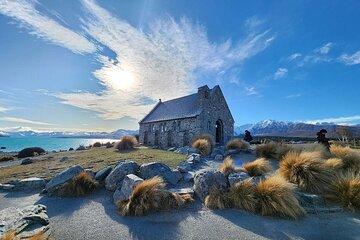 Christchurch to Tekapo Small Group One Way Tour