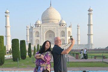 Sunrise Taj Mahal, Baby Taj and Agra Fort Day Tour