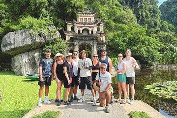Hanoi Old Quarter 4WD and Hiking Adventure