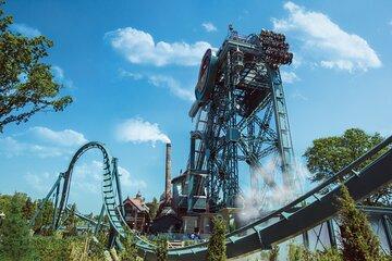 Day Trip to Efteling Theme Park with Bus and Ticket