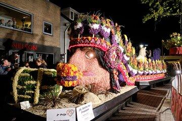 Keukenhof and Illuminated Flower Parade Tour from Amsterdam