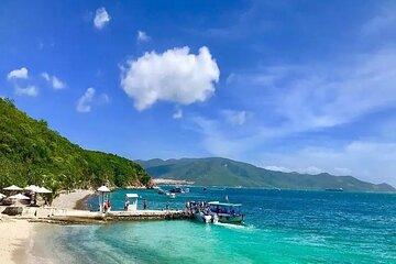Nha Trang 3 Islands Discovery with Snorkeling and Canoe