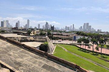 Entrance fee to Castillo San Felipe de de de deaja with transportation included