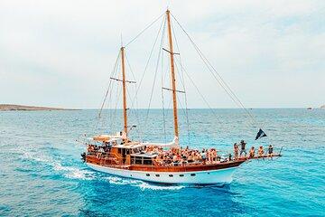 Explore Blue Lagoon Gozo and Crystal Lagoon Caves