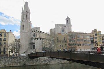 Girona Medieval Town Private 8 Hour Tour from Barcelona