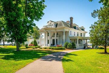 Insider Tour of Historic River Forest Manor