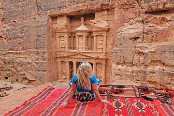 5-Day Private Jordan Tour: Petra, Wadi Rum, Dead Sea and Jerash